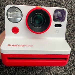 PolaroidNow i-Type Instant Camera - Red